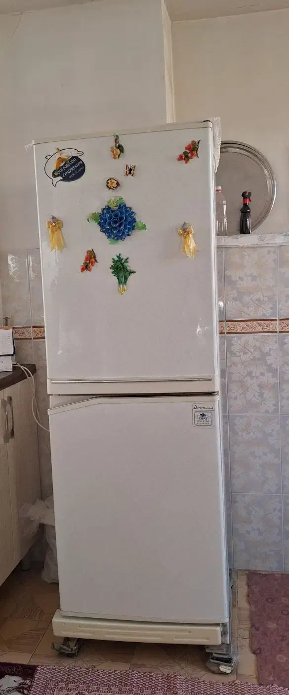 یخچال|یخچال و فریزر|هرسین, |دیوار