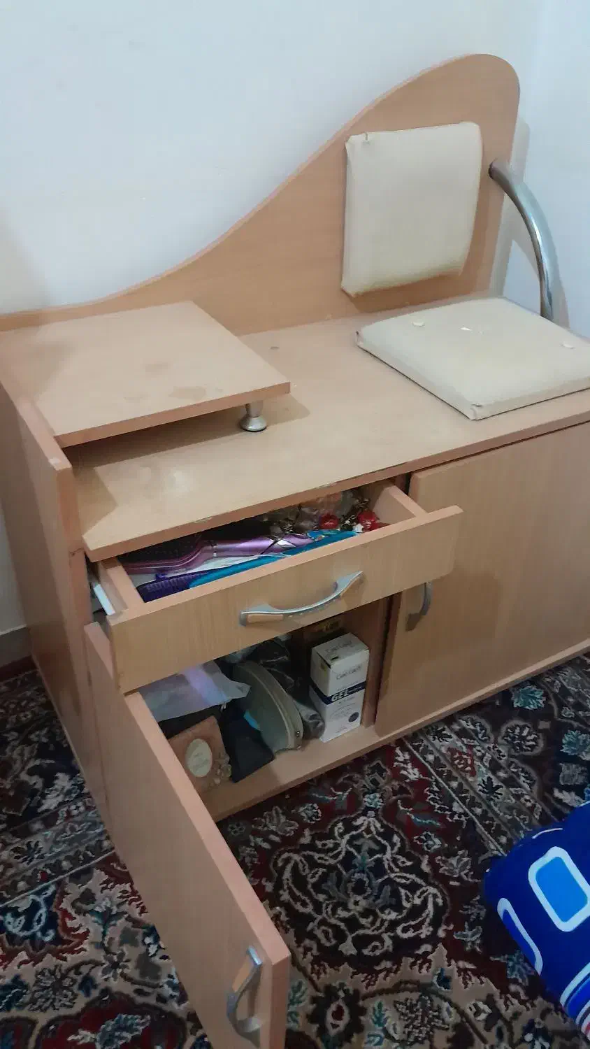 میز تلفن|میز تلفن|جیرفت, |دیوار