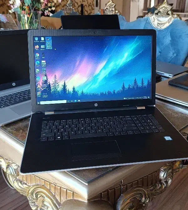 لپتاپ شیک Hp نسل 8 + 8 گیگ رم + Ssd 256G m2|رایانه همراه|ارومیه, |دیوار