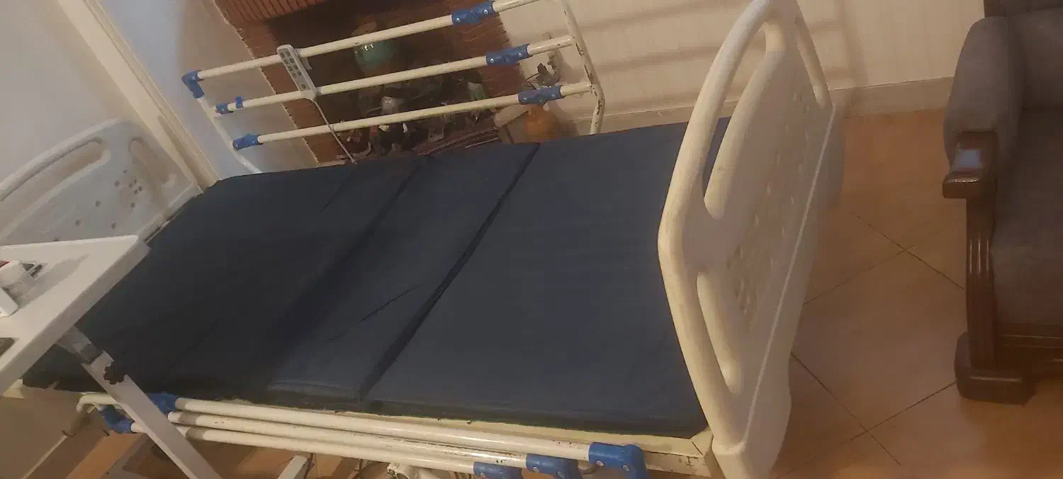 تخت برقی بیمارستانی با قابلیت تنظیم ارتفاع|پزشکی|کرمانشاه, |دیوار