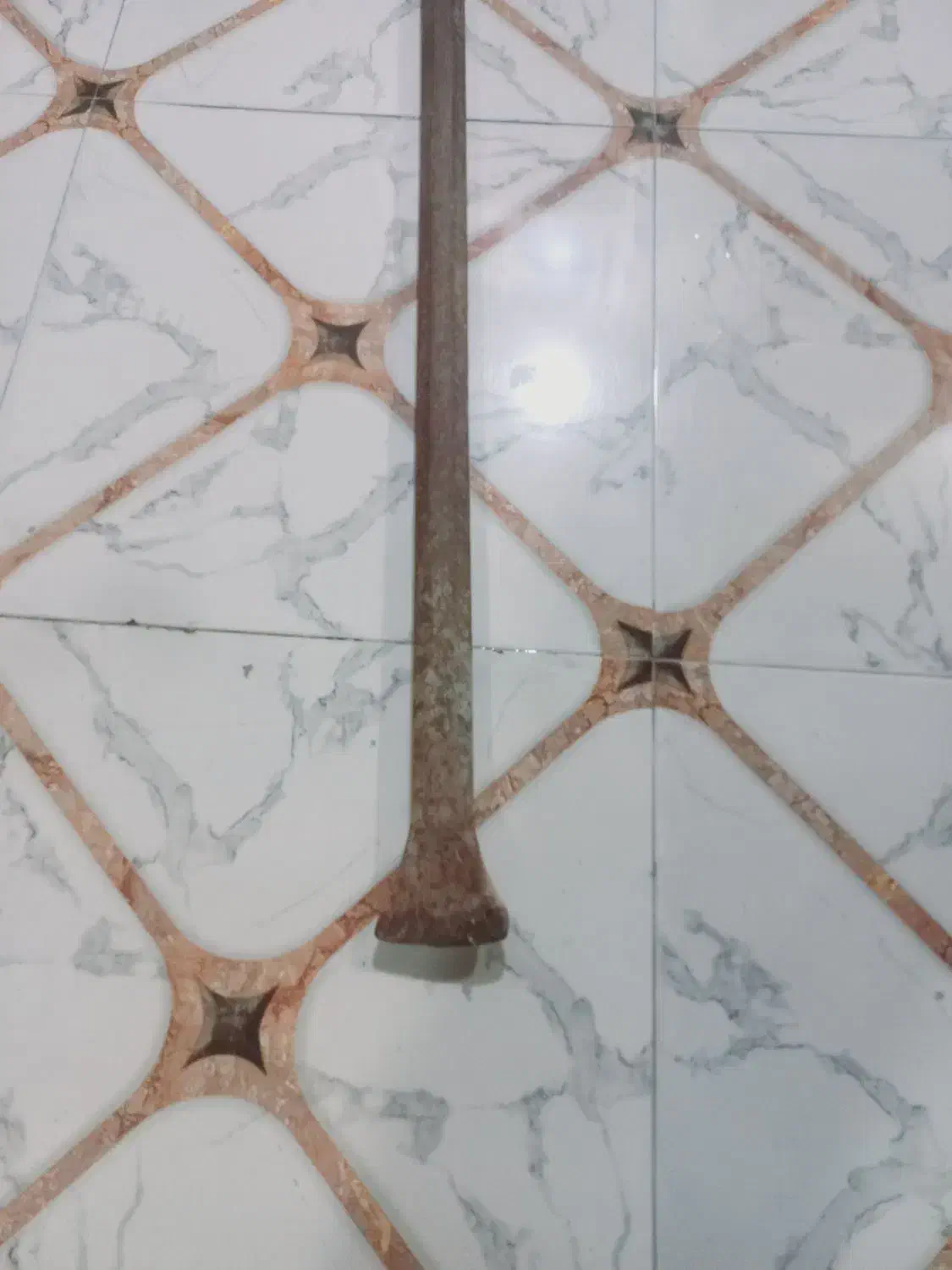 هیب یا دیلم اصلی|ابزارآلات|کارون, |دیوار