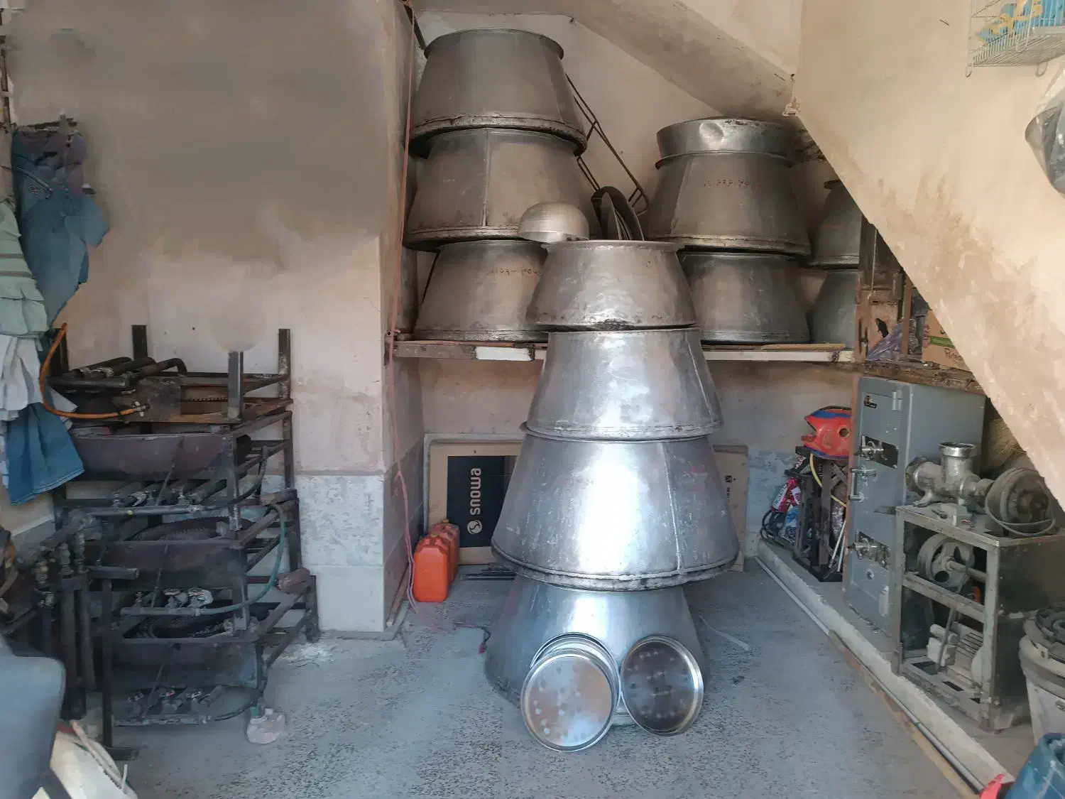 سرویس کامل اشپزی|ظروف پخت‌وپز|خرم‌آباد, |دیوار