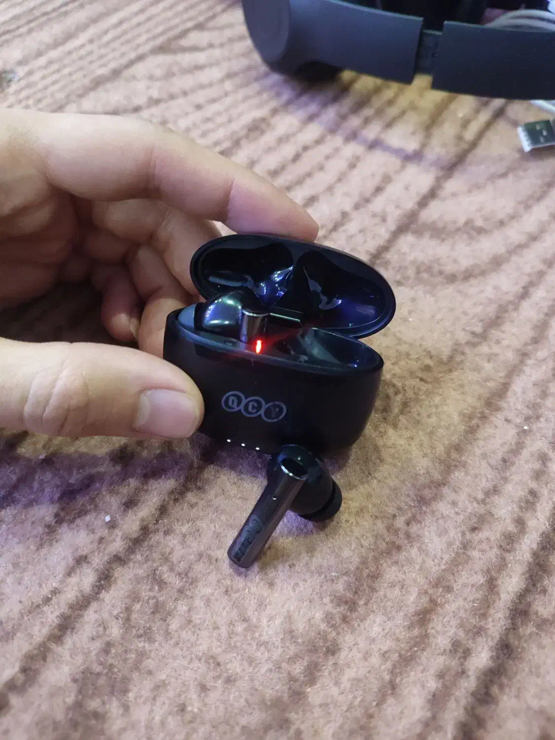 ایرپاد QcyT19pro|لوازم جانبی موبایل و تبلت|هشتگرد, شهرک اداری|دیوار