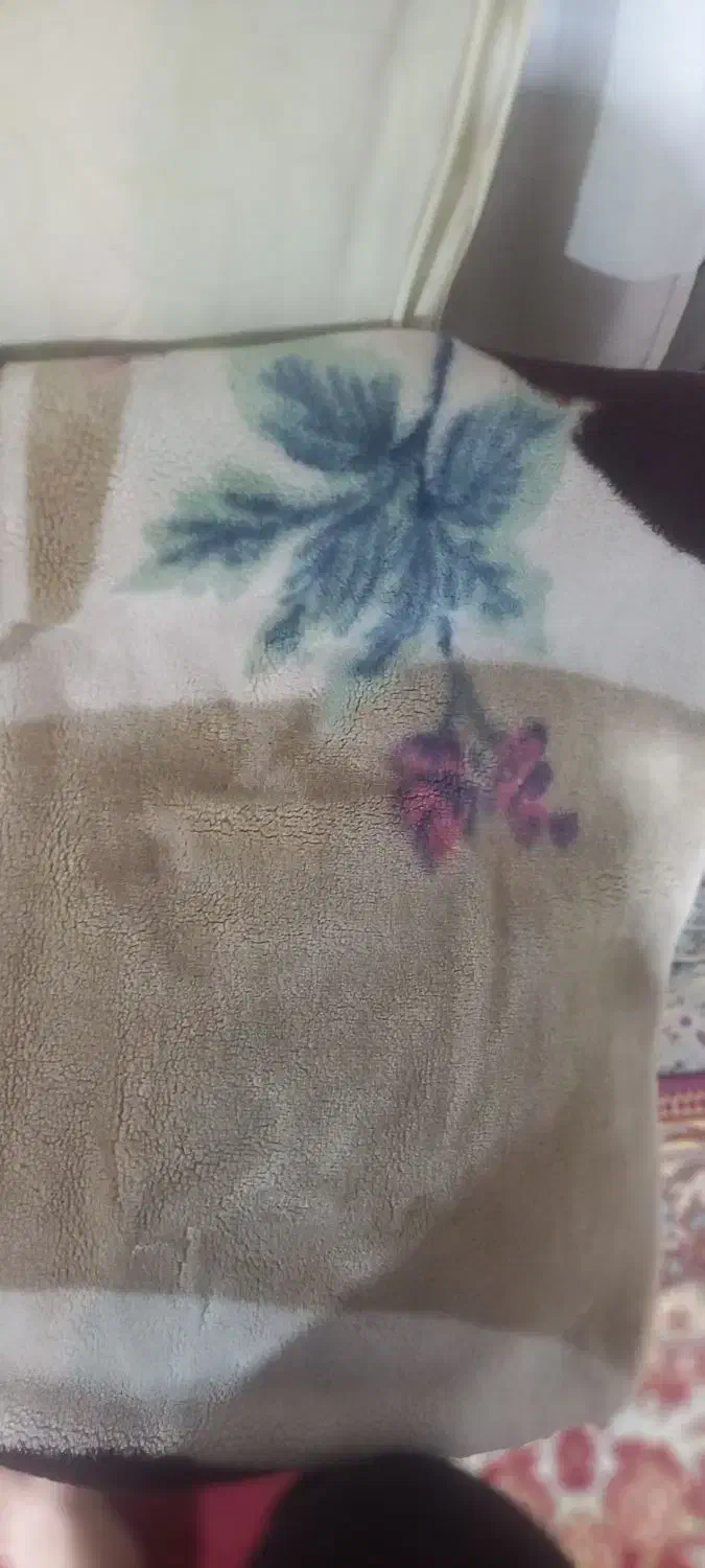 پتو یک نفره نرمینه|رختخواب، بالش، پتو|یزد, |دیوار