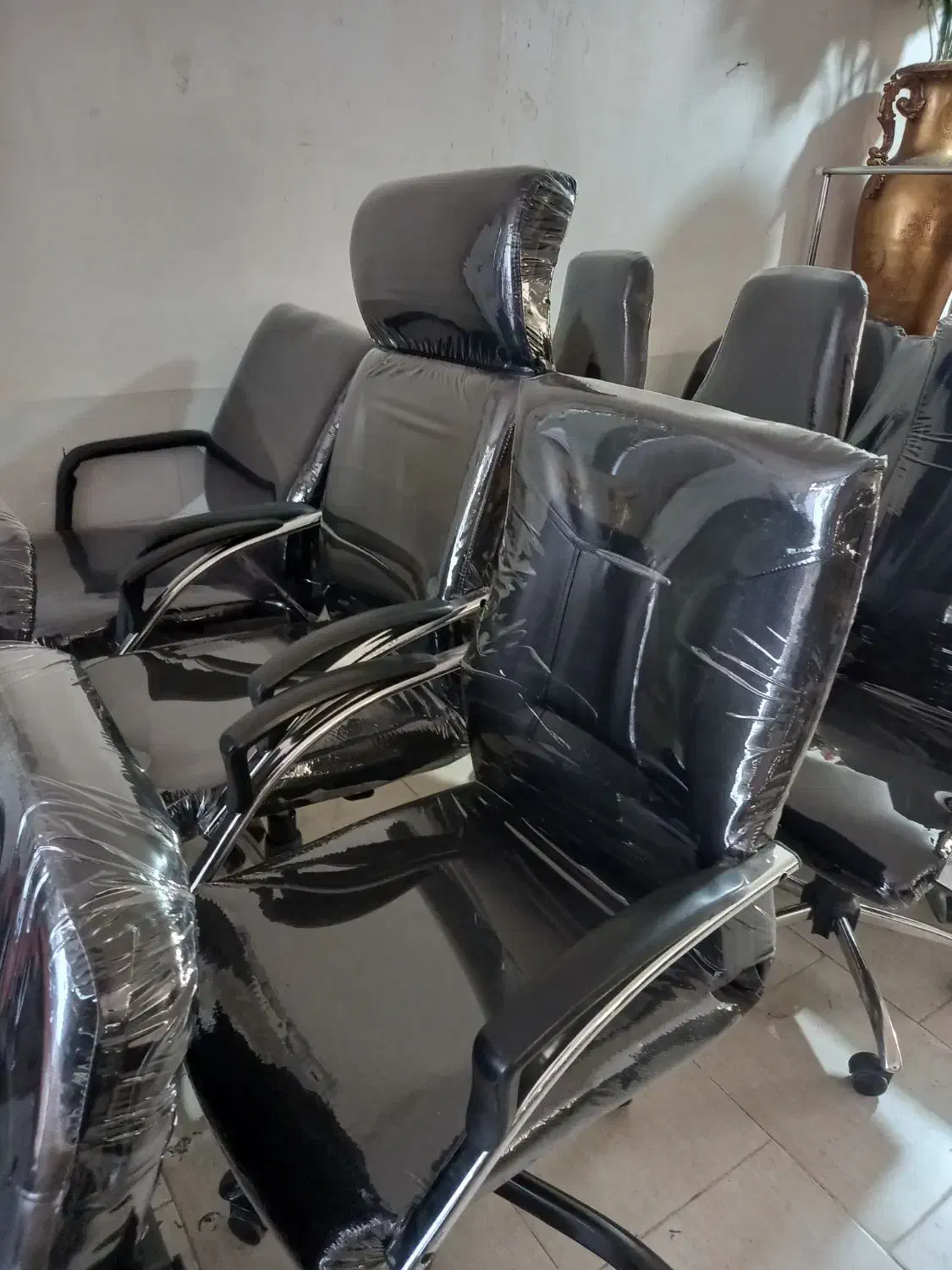 فروش و تعویض و تعمیر صندلی جکدار و راحتی|صندلی و نیمکت|ارومیه, |دیوار