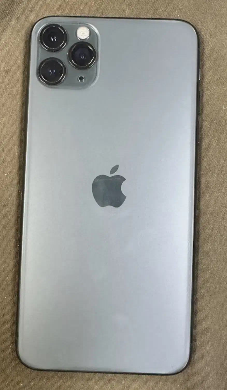 11promaxدر حد نو فروش یا معاوضه با گوشی|موبایل|تهران, نیلوفر|دیوار