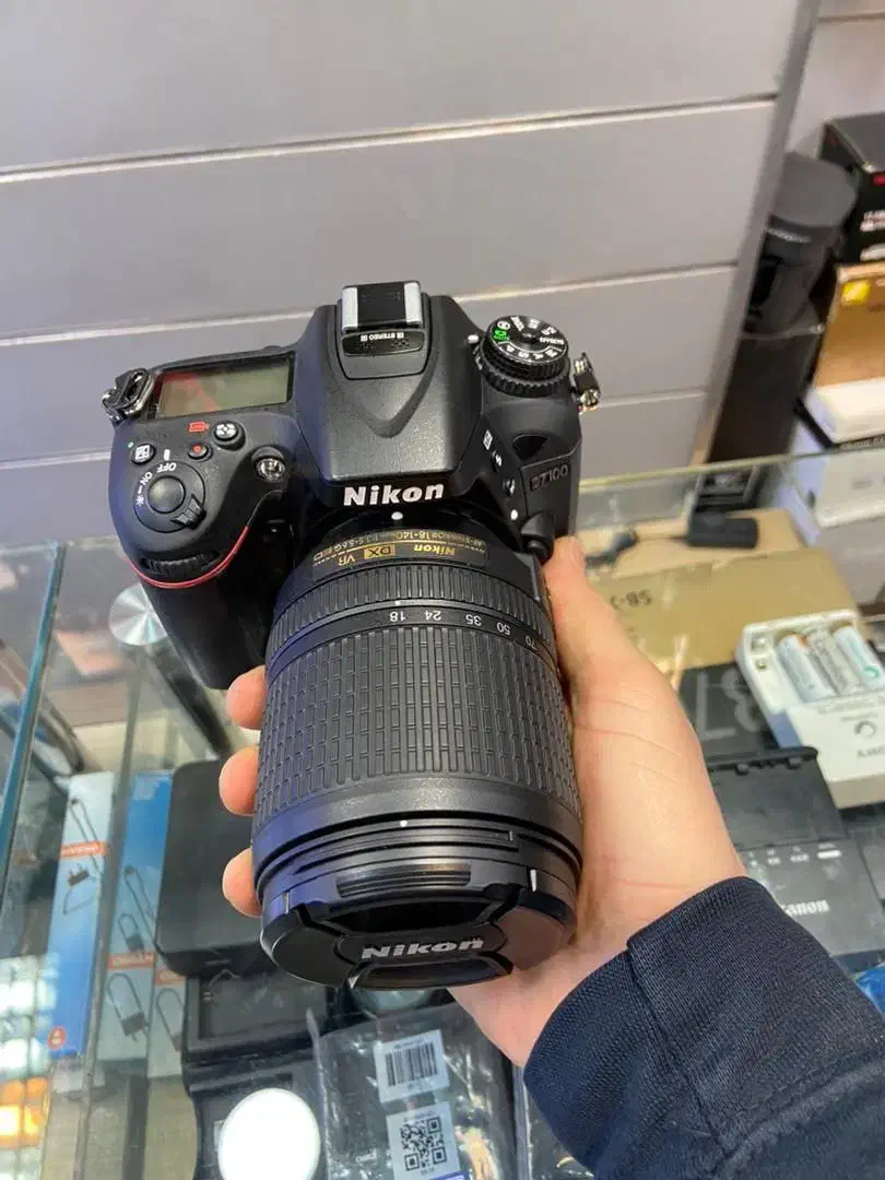 دوربین DSLR نیکون D7100|دوربین عکاسی و فیلم‌برداری|قدس, شهر‌قدس|دیوار