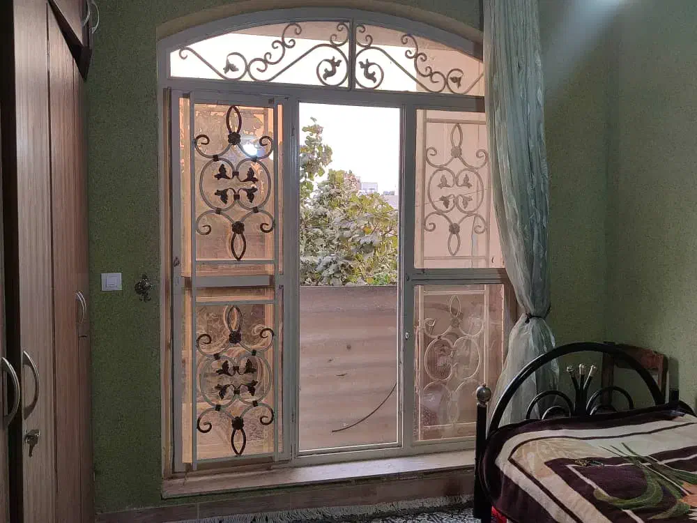 دوطبقه ۳۰۰ متری دولت غربی میدان شهید غلامی|فروش خانه و ویلا|شیراز, عادل آباد|دیوار