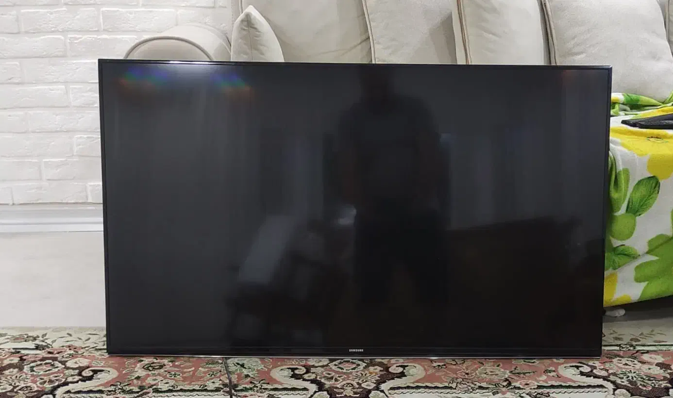 تلویزیون ۴۸ اینچ سامسونگ|تلویزیون و پروژکتور|چالوس, |دیوار