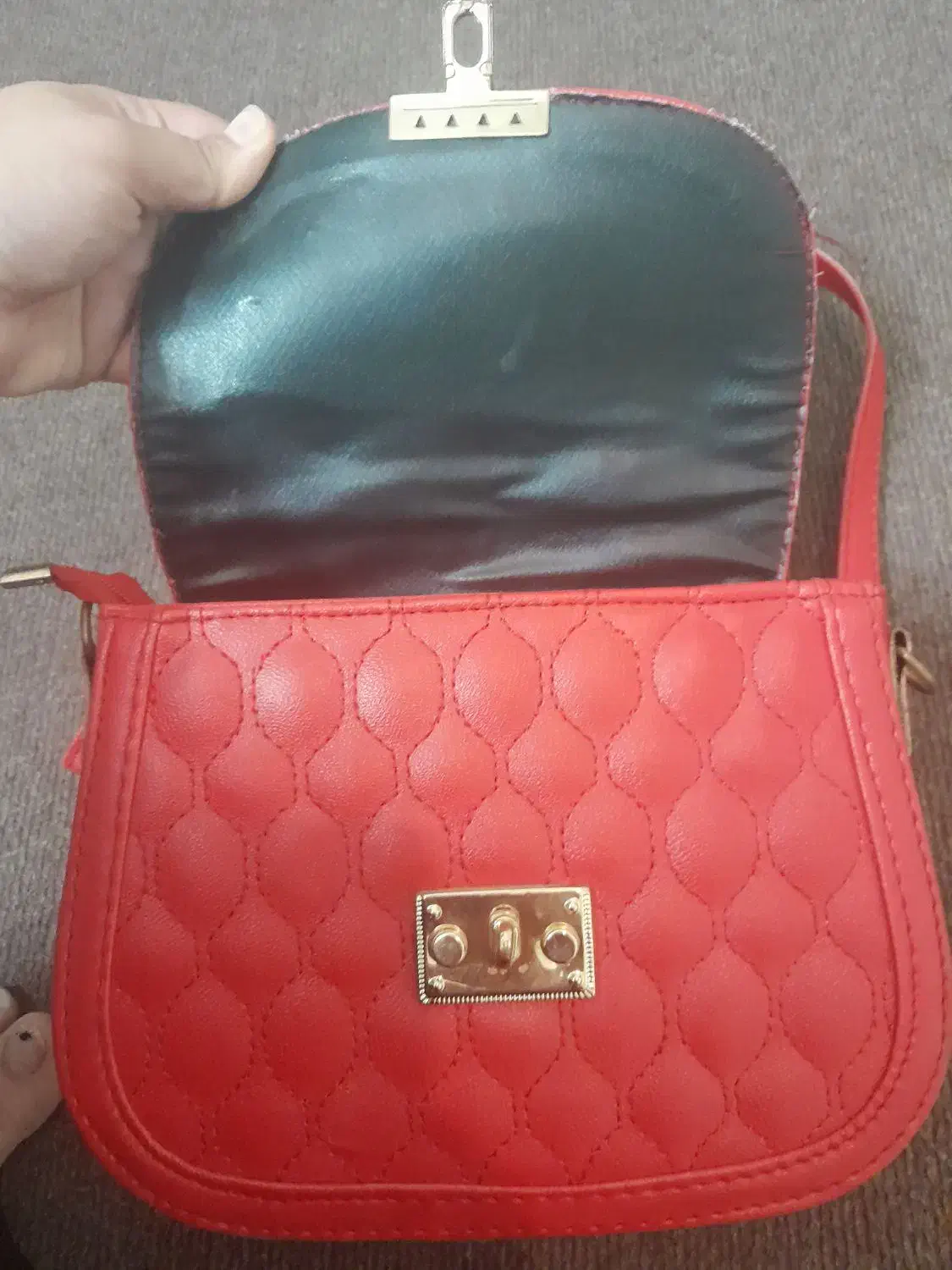 کیف مراسمی سالم|کیف، کفش، کمربند|بندرعباس, |دیوار