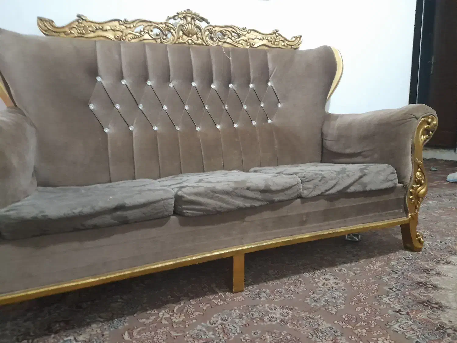 وسایل منزل|مبلمان خانگی و میز عسلی|آشخانه, |دیوار