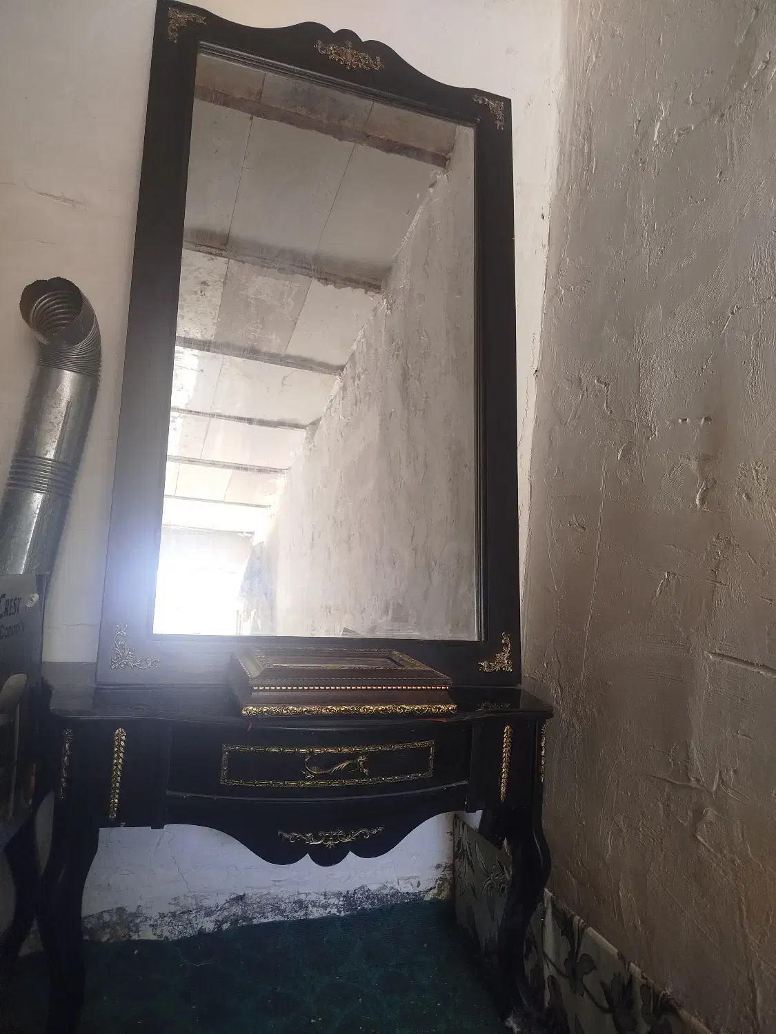 آیینه کنسول|آینه|فرح دشت, |دیوار