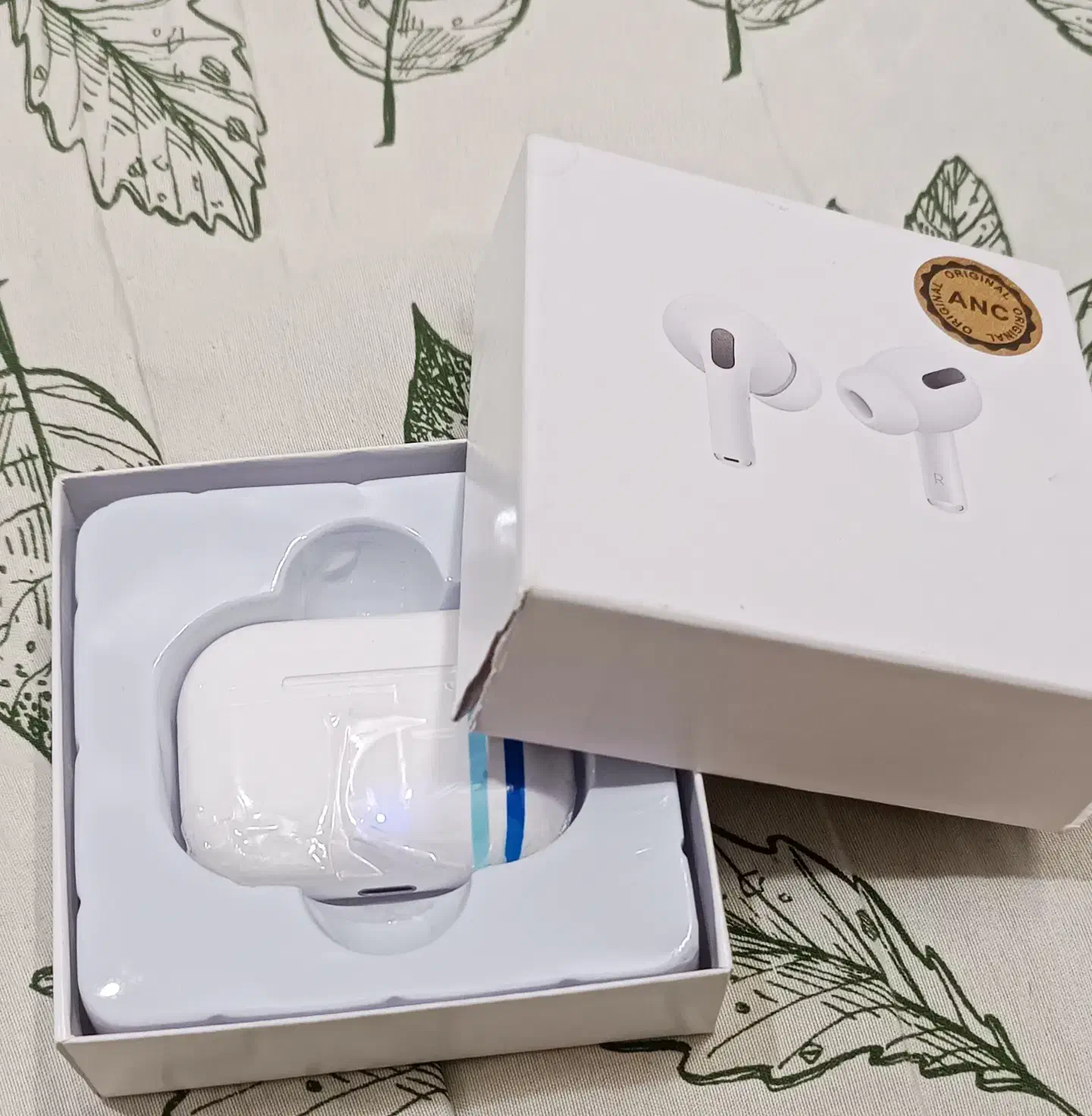 ایرپاد پرو کپی زیر قیمت کل بازار|لوازم جانبی موبایل و تبلت|کرمان, |دیوار