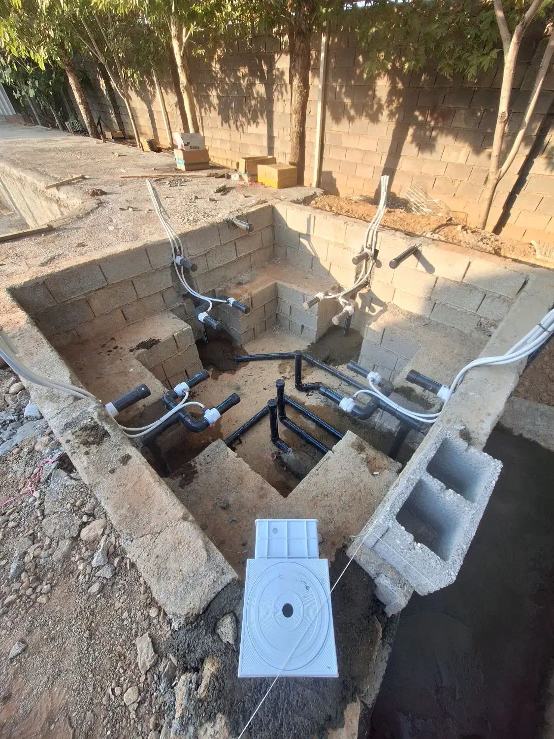 مجری  استخر و جکوزی|خدمات پیشه و مهارت|شیراز, نصر|دیوار