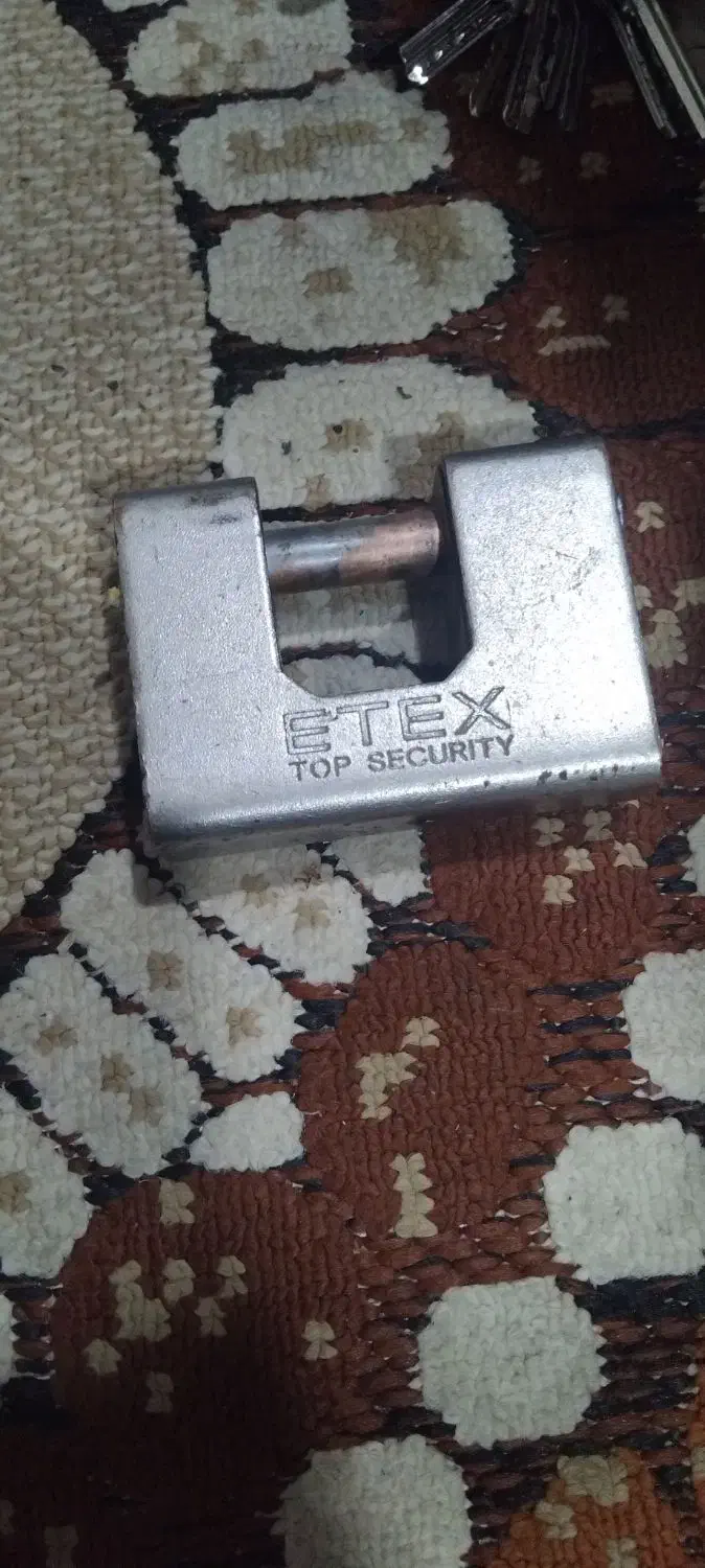 قفل کتابی|ابزارآلات|دلند, |دیوار