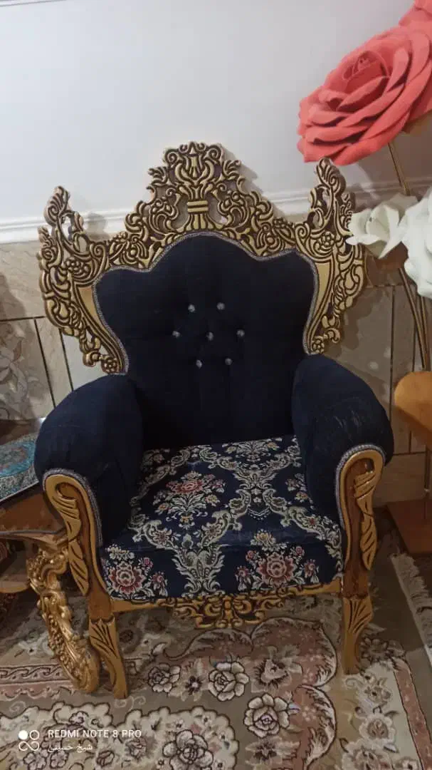 مبل سلطنتی ۷ نفره در حد|مبلمان خانگی و میز عسلی|زاهدان, |دیوار