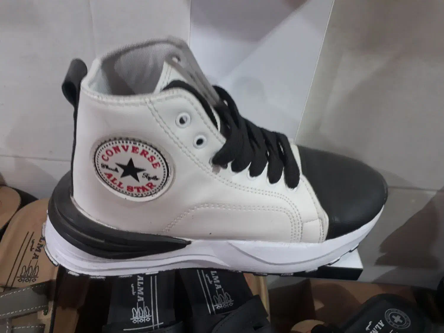 بوت زنانه زیر قیمت|کیف، کفش، کمربند|همدان, |دیوار