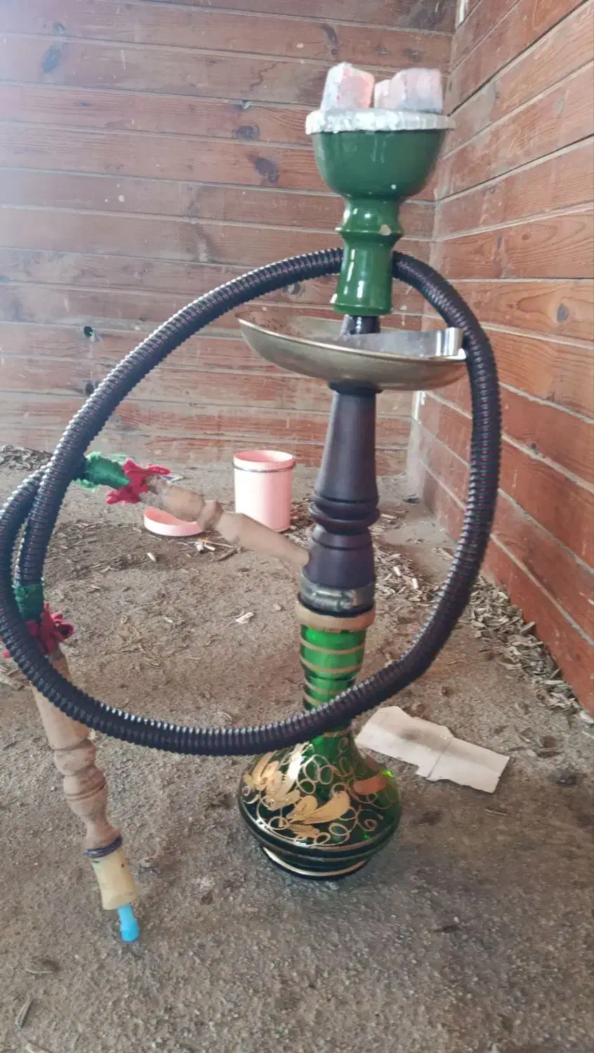 قلیان تنه سرخ|صنایع دستی و سایر لوازم تزئینی|گمیشان, |دیوار