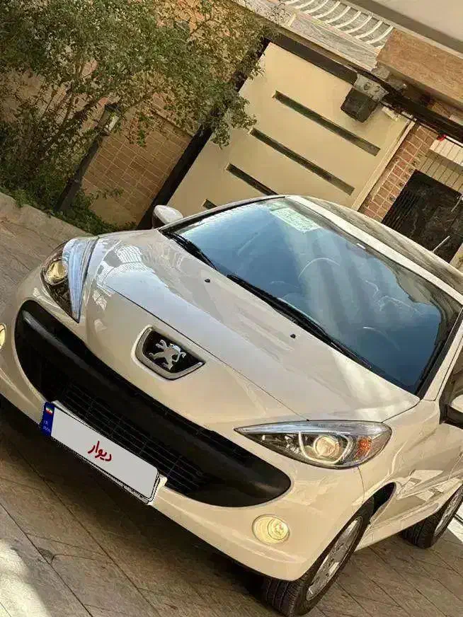 ۲۰۷ پانا/ ۱۴۰۳ اارتقا یافته /گارانتی فعال*|خودرو سواری و وانت|اصفهان, همدانیان|دیوار