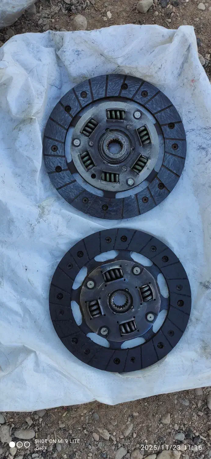 صفحه کلاج و تلق چراغ پراید|قطعات یدکی و لوازم جانبی|قم, بنیاد|دیوار