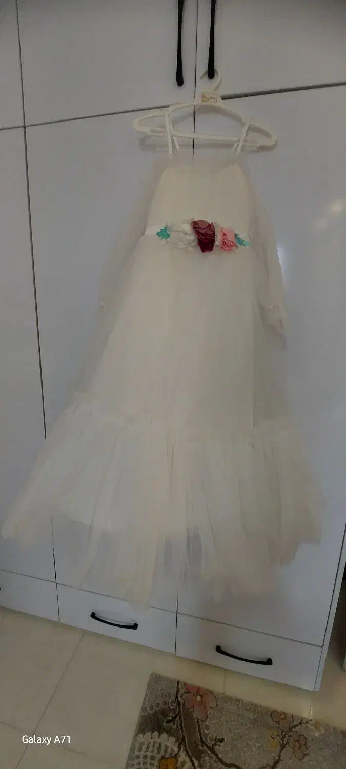 لباس عروس توری|لباس|لاهیجان, فیاض|دیوار