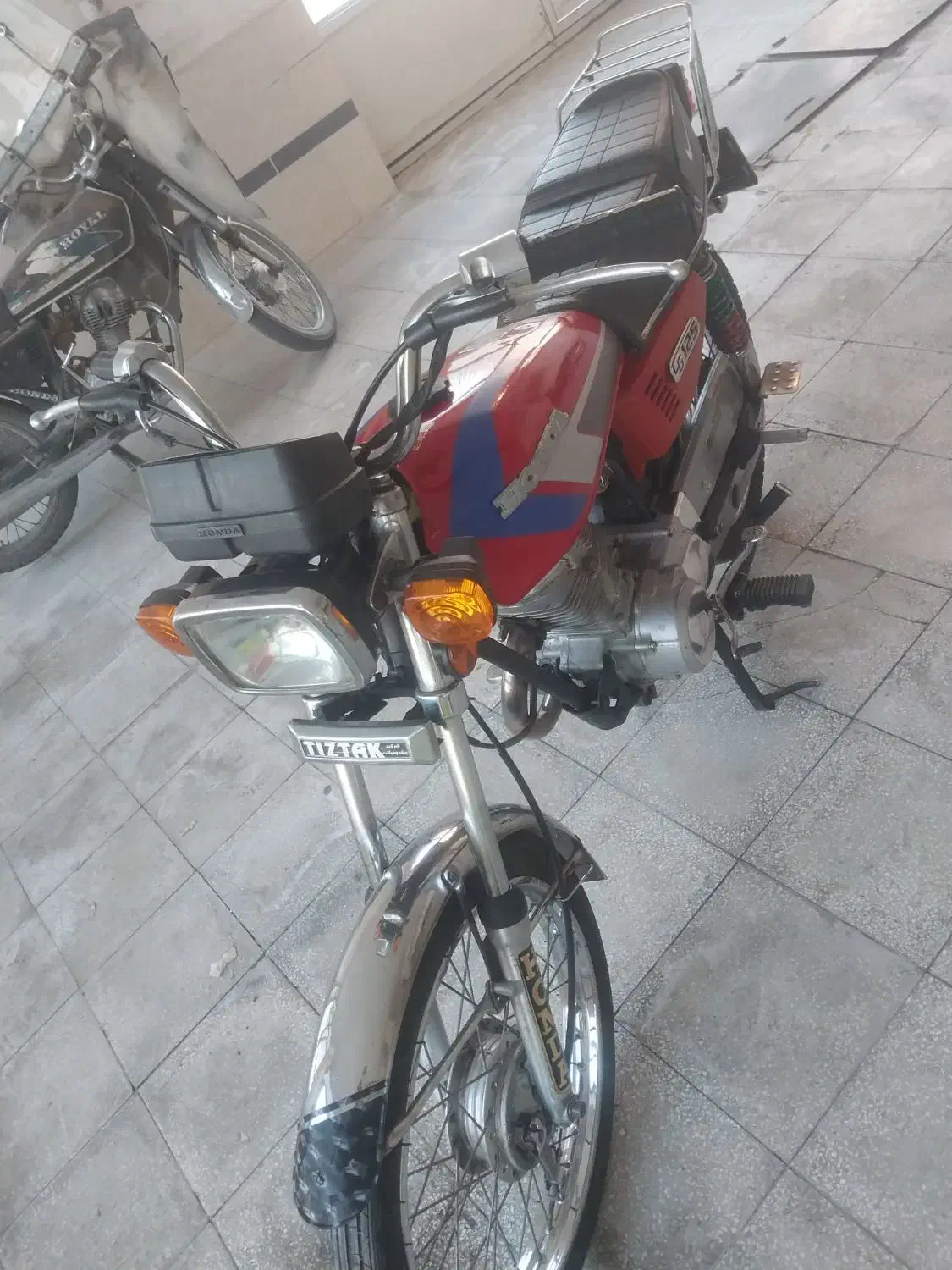 هوندا ۸۸ تمیز سالم بدون سر صدا|موتورسیکلت|سبزوار, سیادتی|دیوار