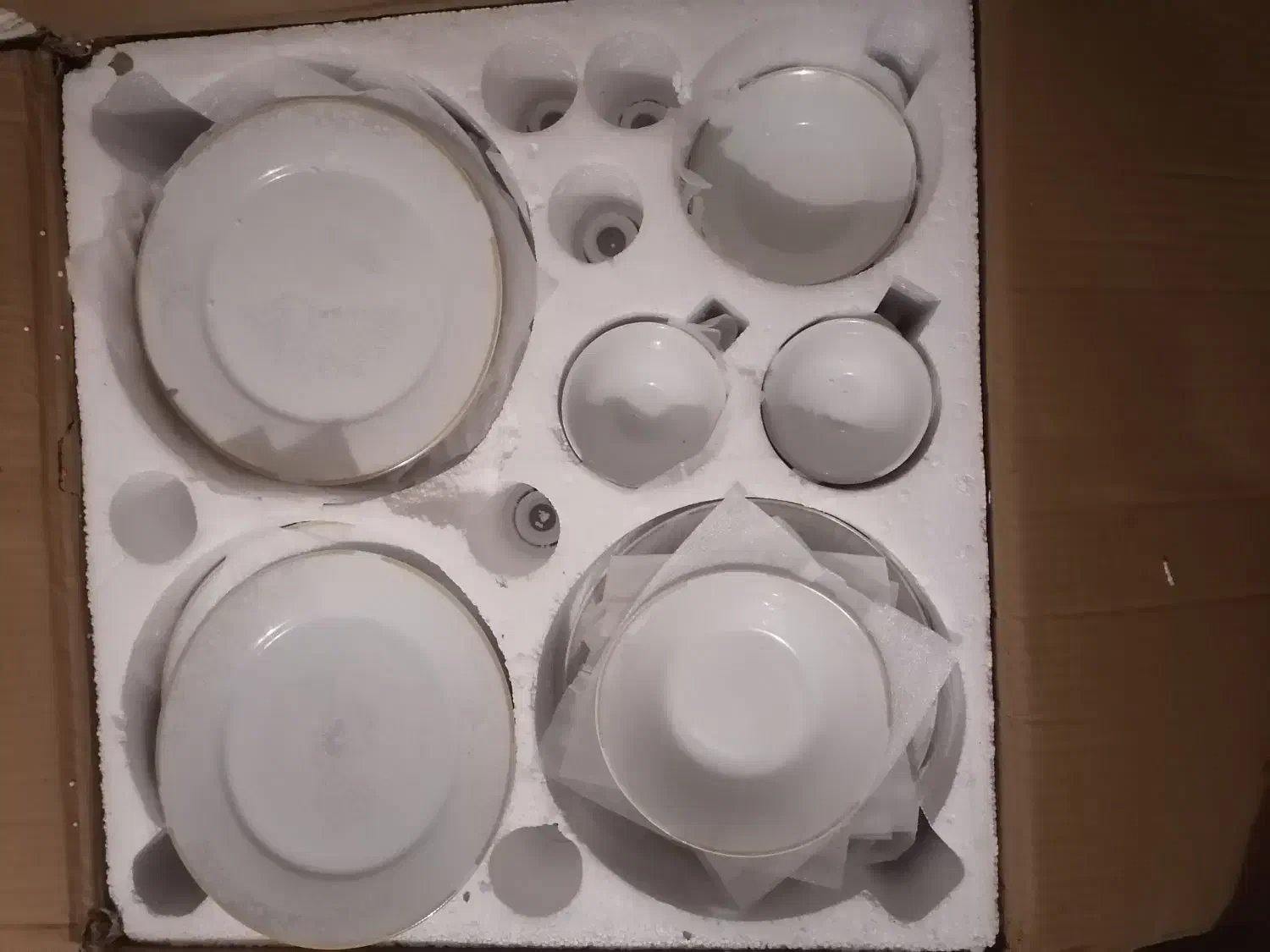 سرویس چینی پارس|ظروف سرو و پذیرایی|سیرجان, |دیوار