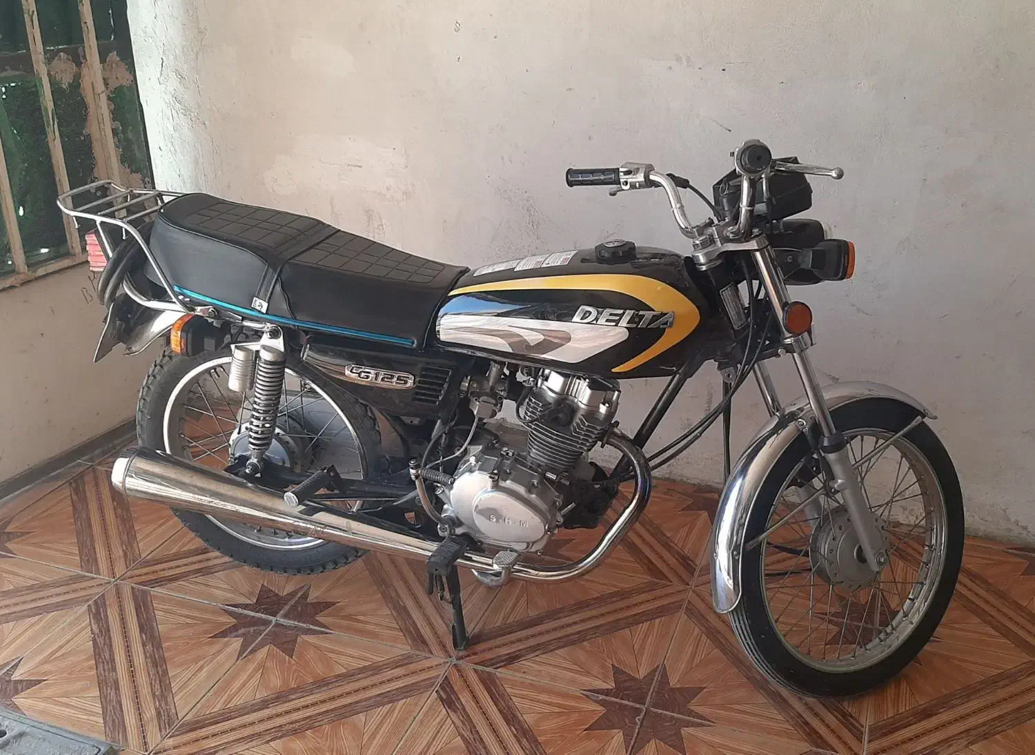 هندا۱۲۵|موتورسیکلت|مشهد, بهمن|دیوار