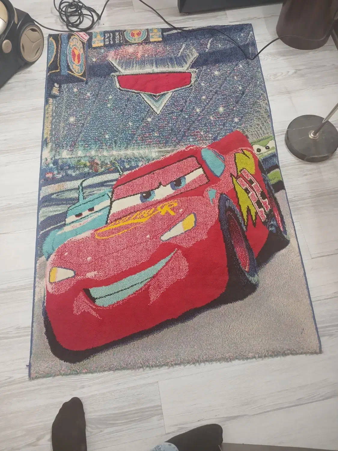 لوستر و فرش مکوین|لوستر و چراغ آویز|اصفهان, ارغوانیه|دیوار