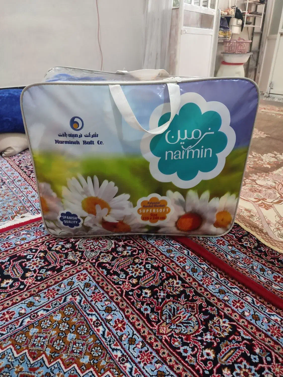 پتو|رختخواب، بالش، پتو|کرمانشاه, |دیوار