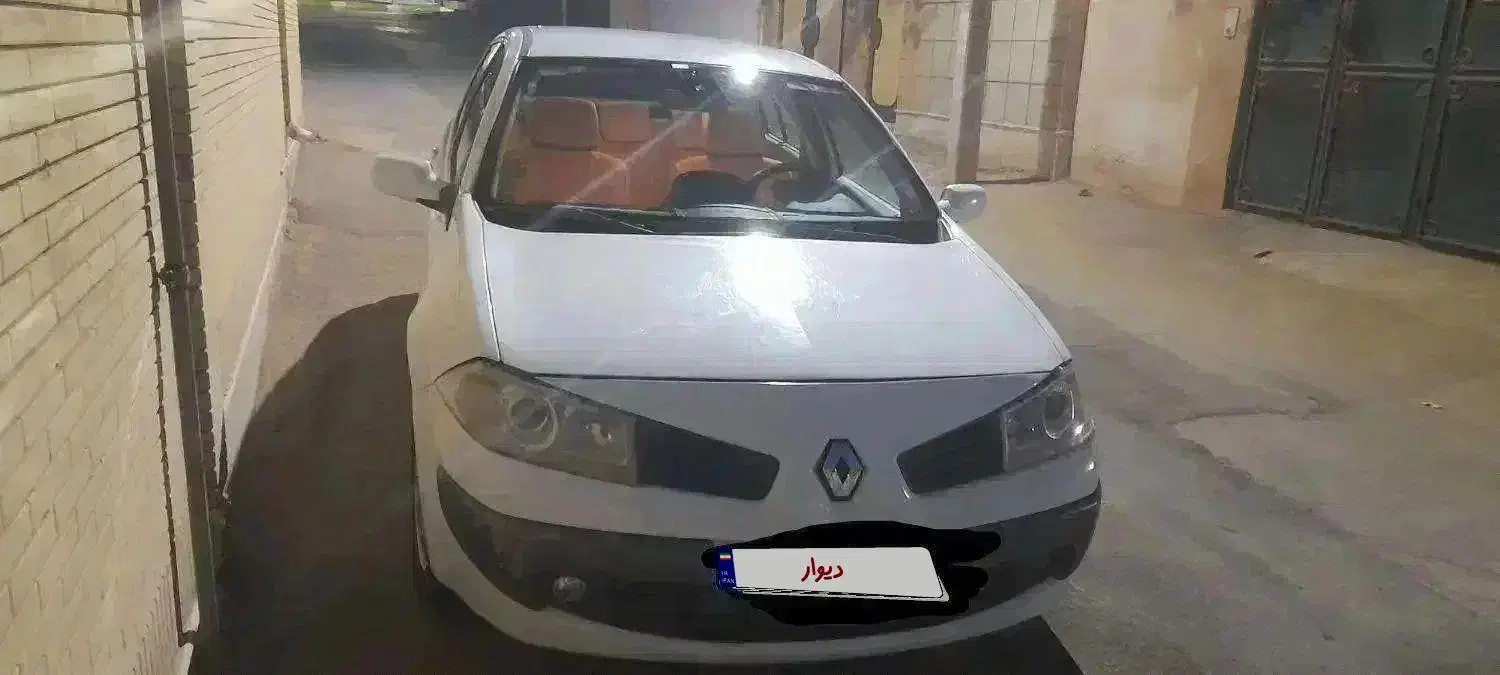 مگان۲۰۰۰|خودرو سواری و وانت|اسفراین, |دیوار