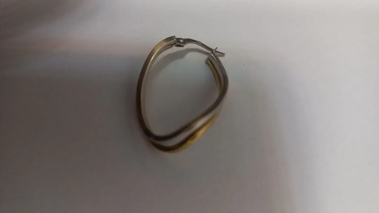 گوشواره گم شده|اشیا|همدان, |دیوار