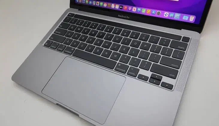 مک بوک پرو Macbook pro m1|رایانه همراه|یزد, |دیوار