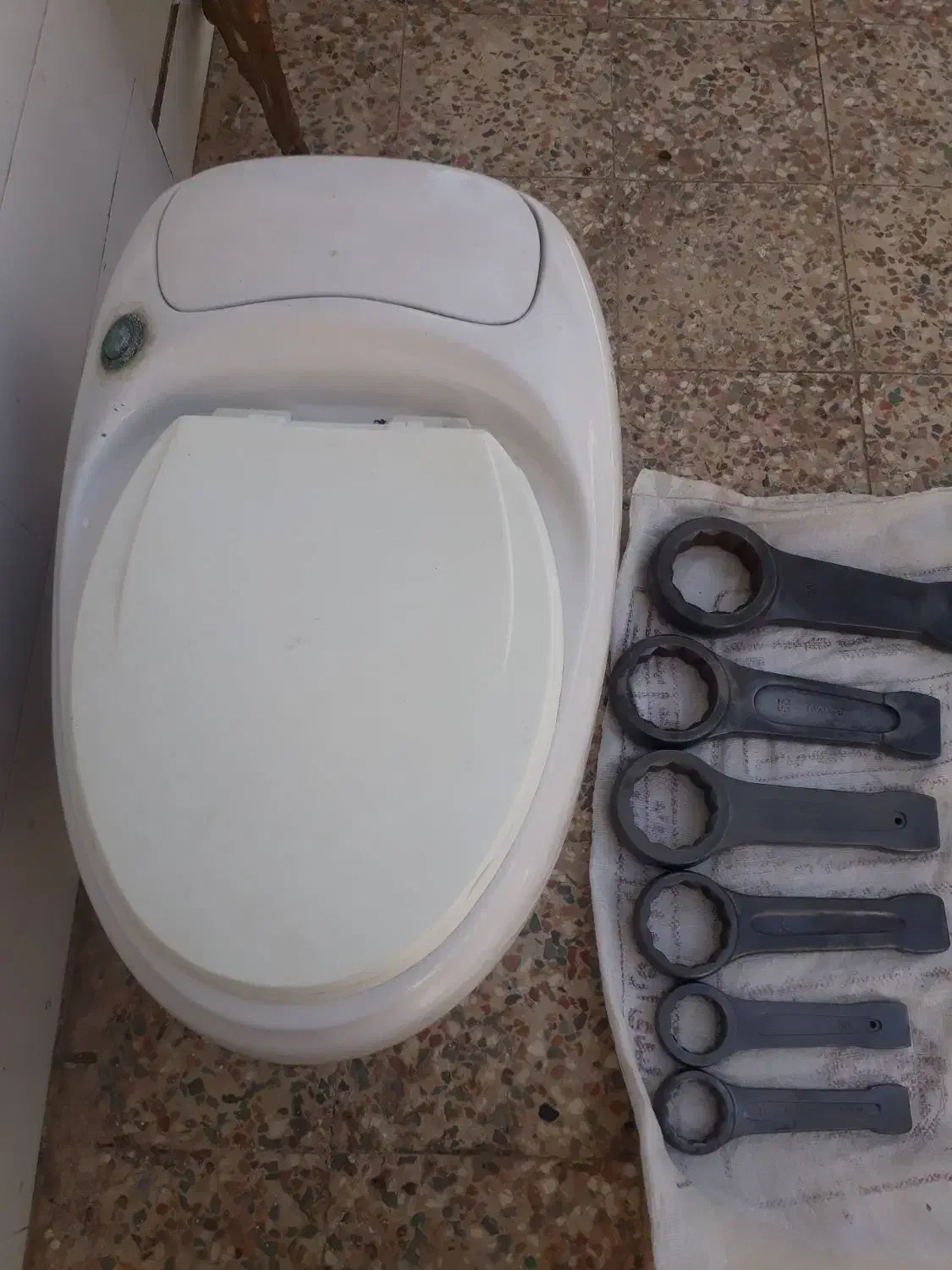 توالت فرنگی|لوازم سرویس بهداشتی|کارون, |دیوار