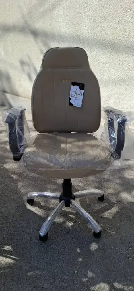 صندلی لاندا/صندلی گردون/میز اداری|مبلمان اداری|ساوه, |دیوار