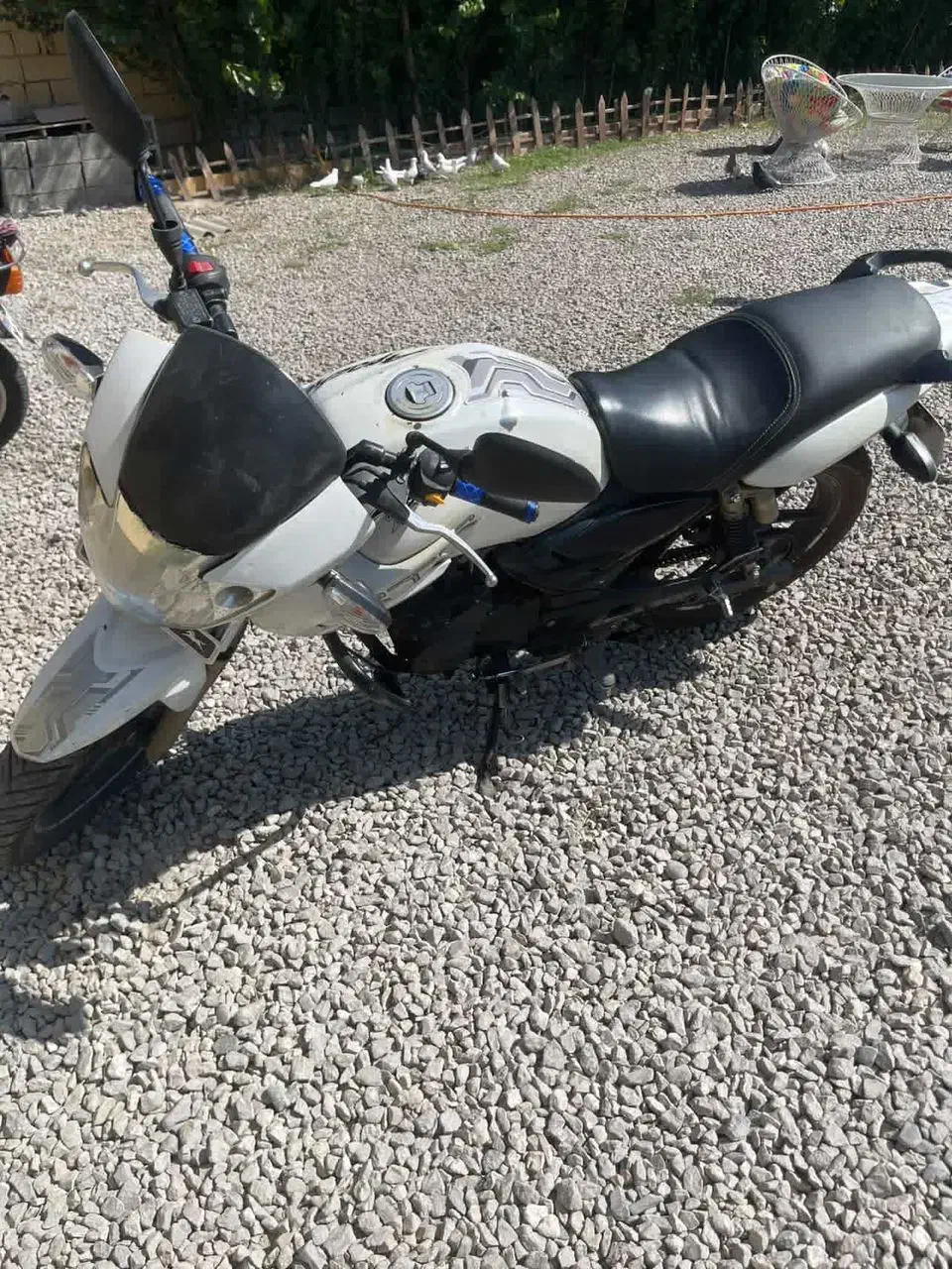 موتور آپاچی مدارک تکمیل|موتورسیکلت|دورود, |دیوار