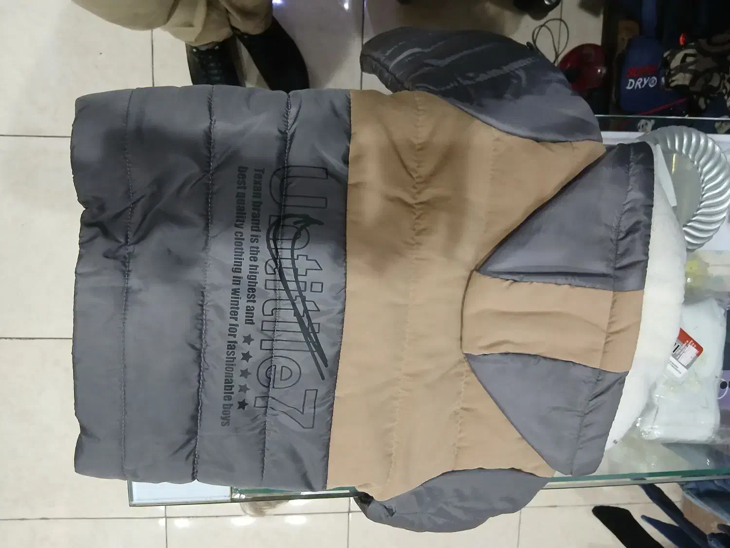 کاپشن پسرانه|کفش و لباس بچه|اندیشه, اندیشه فاز ۴|دیوار