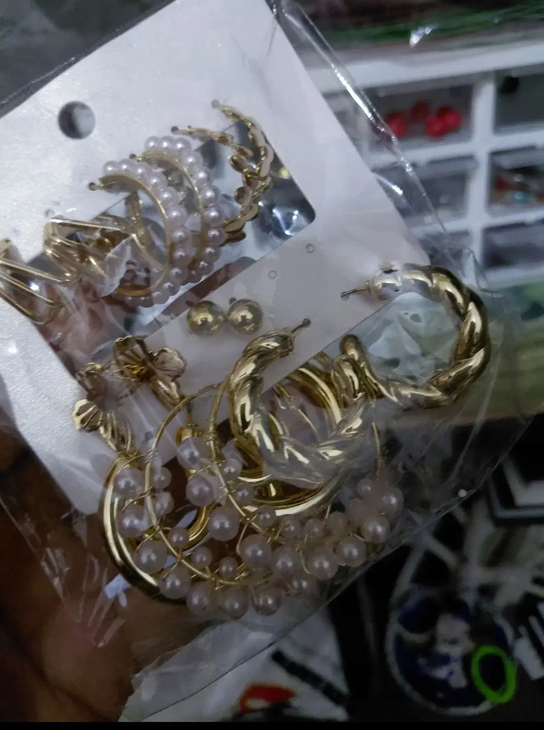 گوشواره پک|جواهرات|قم, انسجام|دیوار