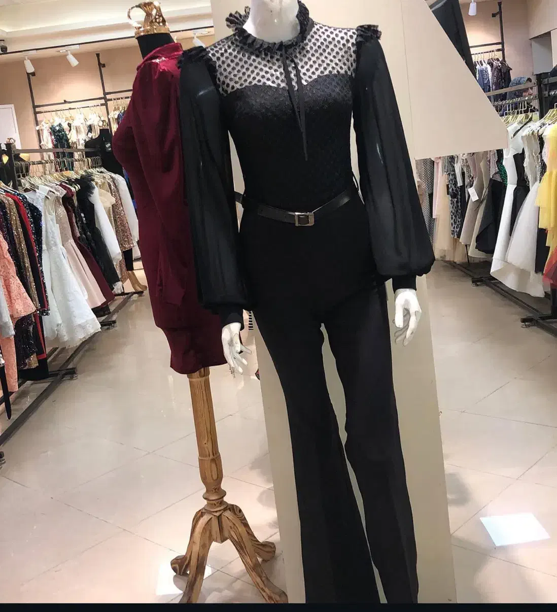 لباس سرهمی(اورال)|لباس|رشت, فلسطین|دیوار