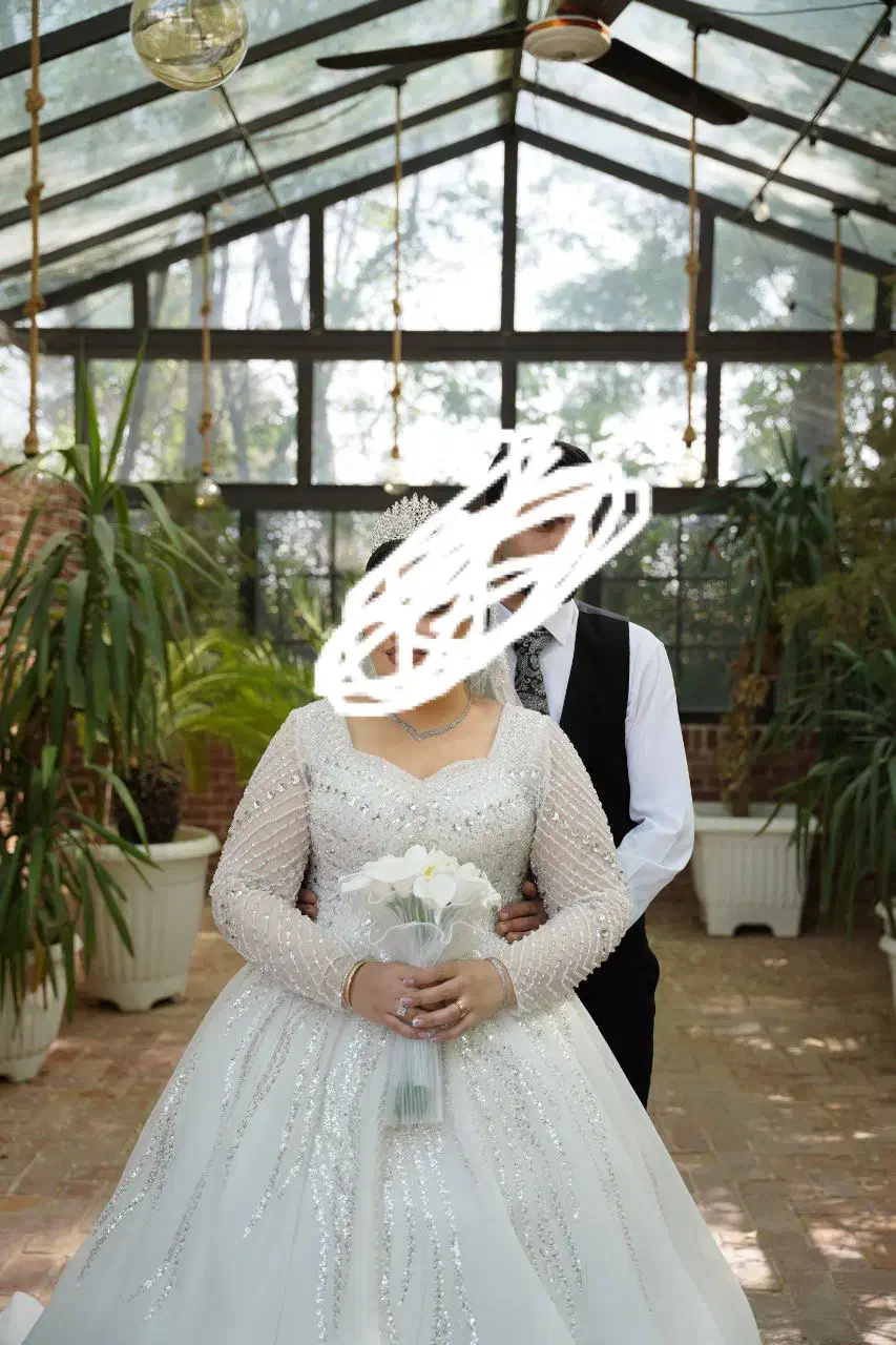 لباس عروس|لباس|ری, دیلمان|دیوار