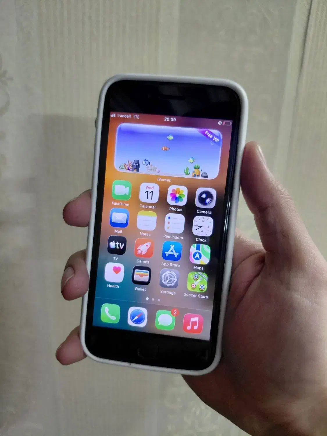 آیفون se 2020|موبایل|مشهد, هفت تیر (آب و برق)|دیوار