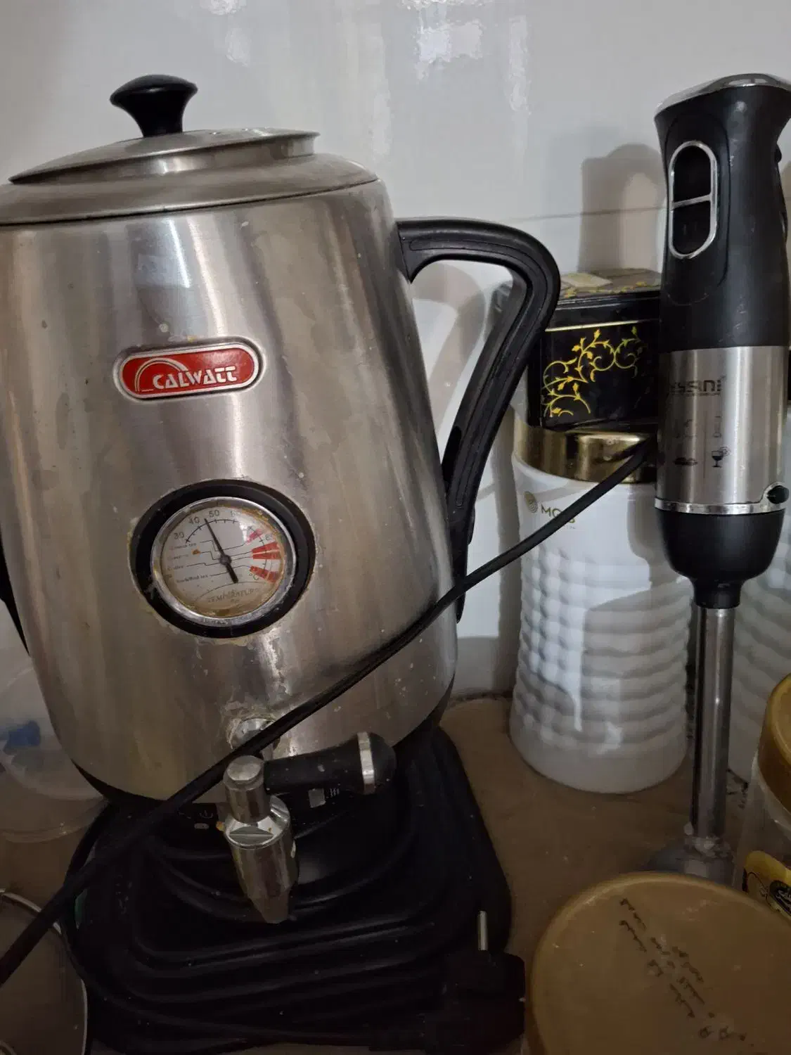 سماوربرقی درحدنو|سماور، چایساز، قهوهساز|قم, نیروگاه|دیوار