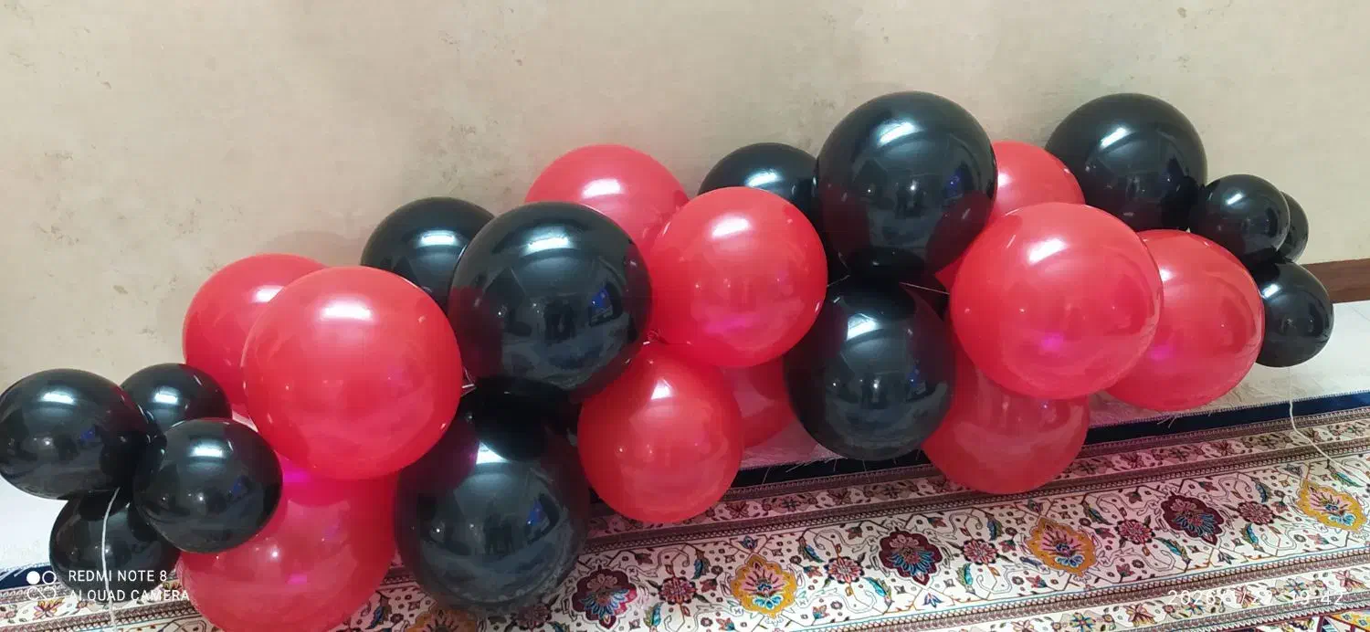 بادکنک قرمز مشکی|ریسه و چراغ تزئینی|تهران, شهرک طالقانی|دیوار