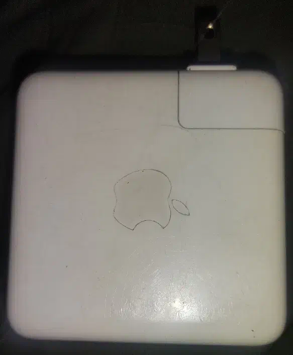 آدابتور ۶۱ وات 61W اپل اورجینال بهمراه کابل|لوازم جانبی موبایل و تبلت|رشت, باهنر|دیوار