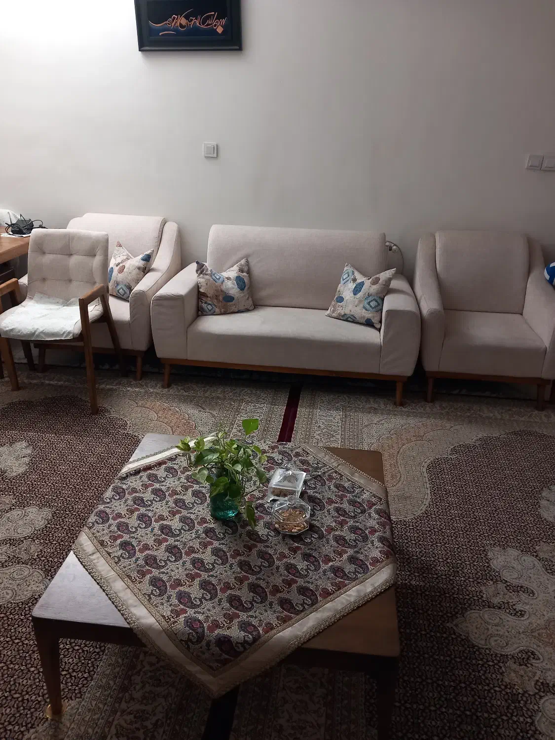 فروش مبل راحتی  سریر مبل|مبلمان خانگی و میز عسلی|شیراز, باغ تخت|دیوار