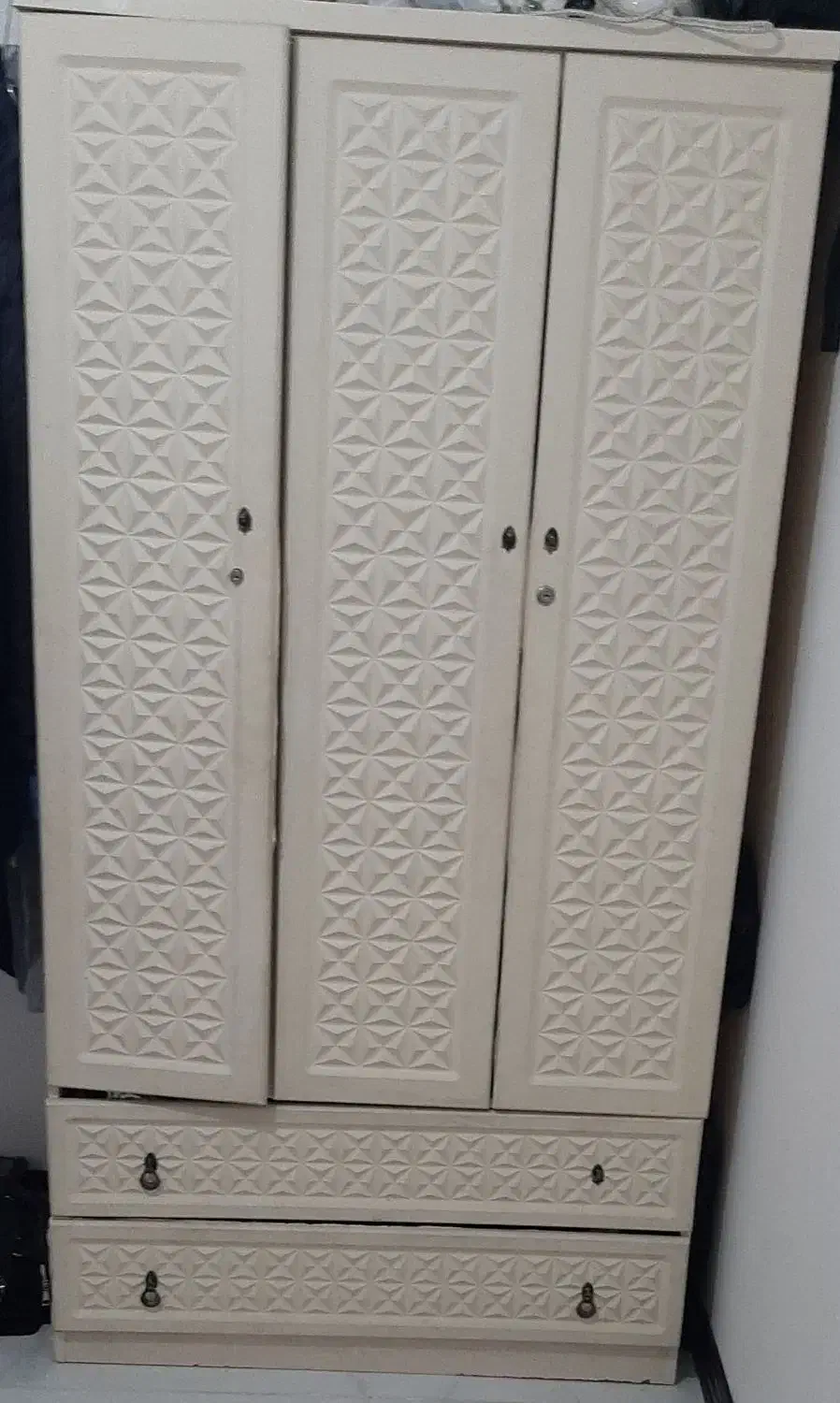 کمد|تخت و سرویس خواب|قم, شاد قلی|دیوار