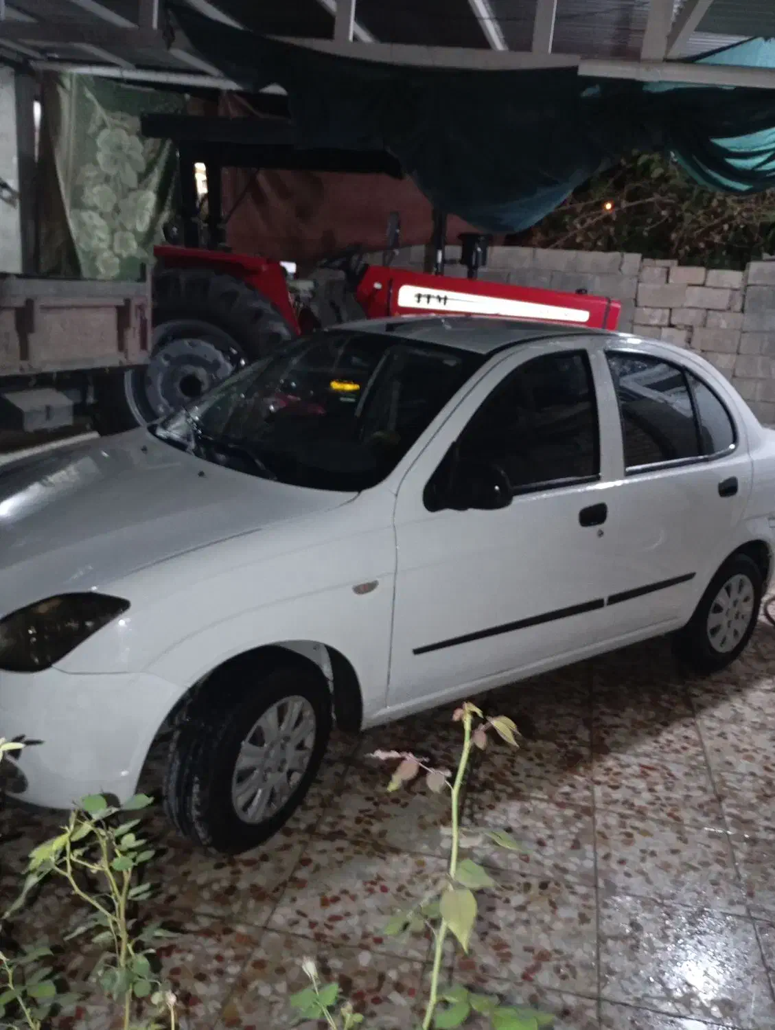 تیبا صندوقدار ۹۸ لاکاغذی|خودرو سواری و وانت|لالی, |دیوار