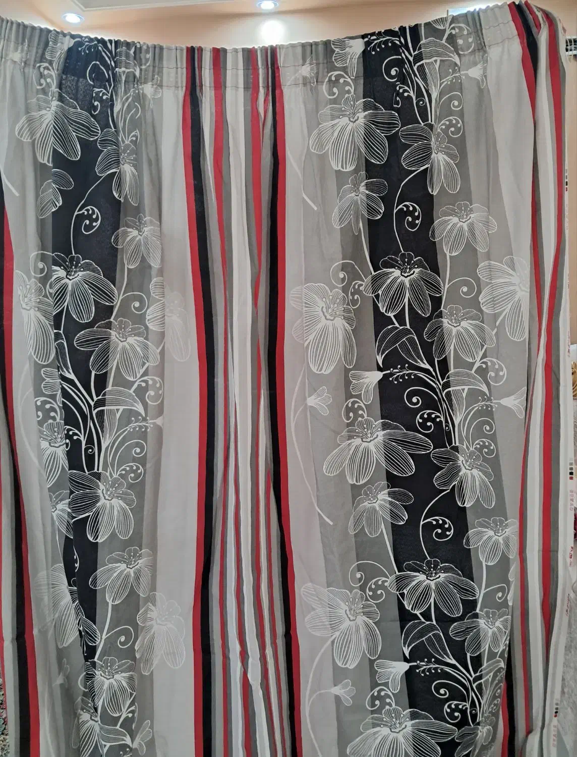 پرده اتاق خواب ۲متر در ۲.۳۵|پرده، رانر، رومیزی|ایلام, |دیوار