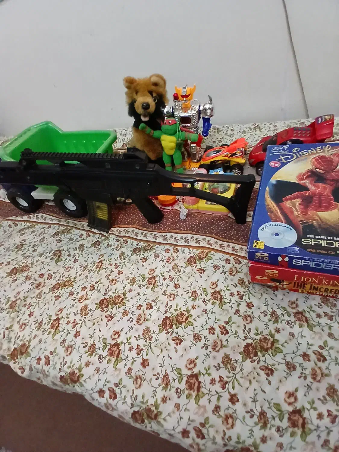 چند عدد اسباب بازی به فروش می رسد|اسباببازی بچه|همدان, |دیوار