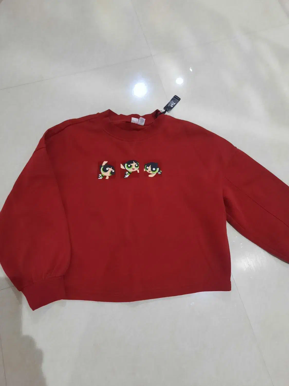 مانتو وهودی نونو|لباس|اراک, |دیوار